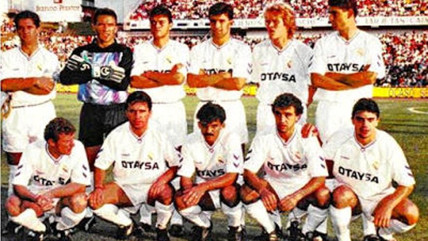 Luis Enrique y Míchel, juntos (arriba por el centro) en su etapa de jugador