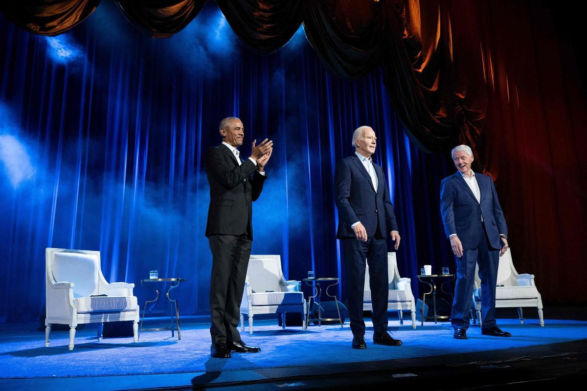 Obama y Clinton apoyan a Biden en un acto en Nueva York