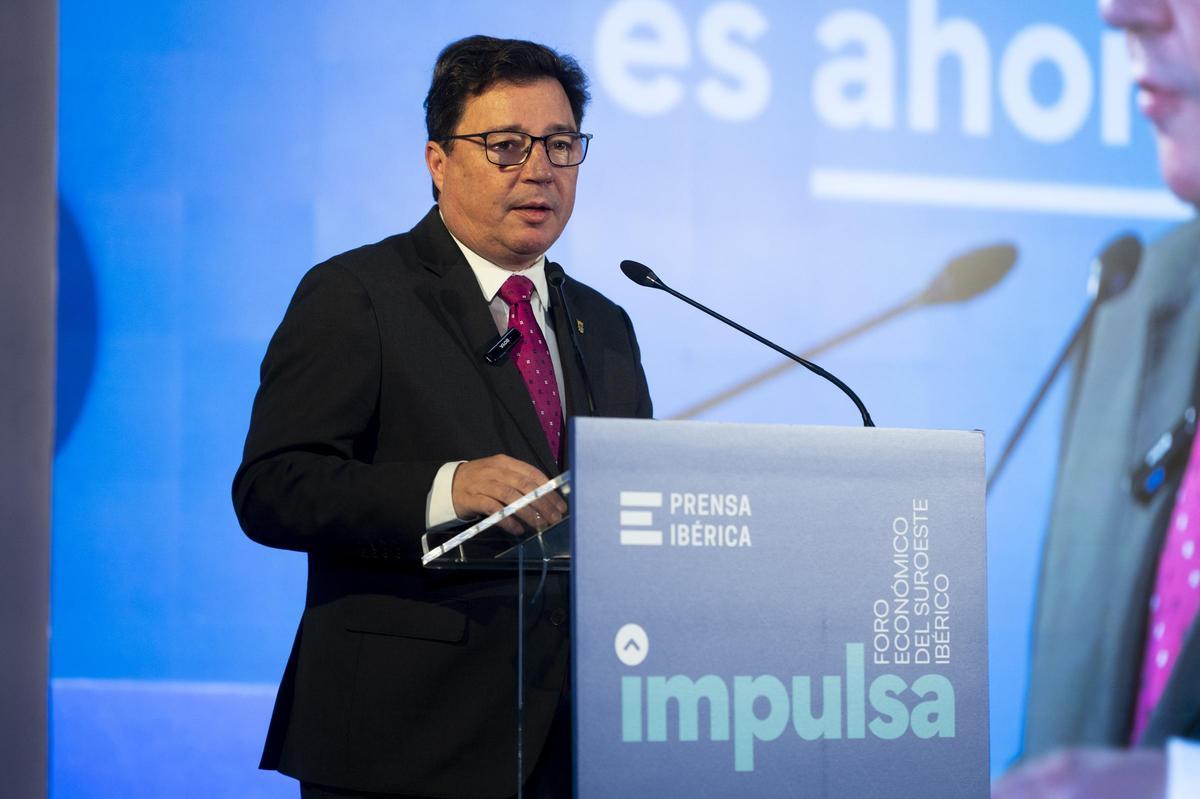 El consejero en funciones Guillermo Santamaría