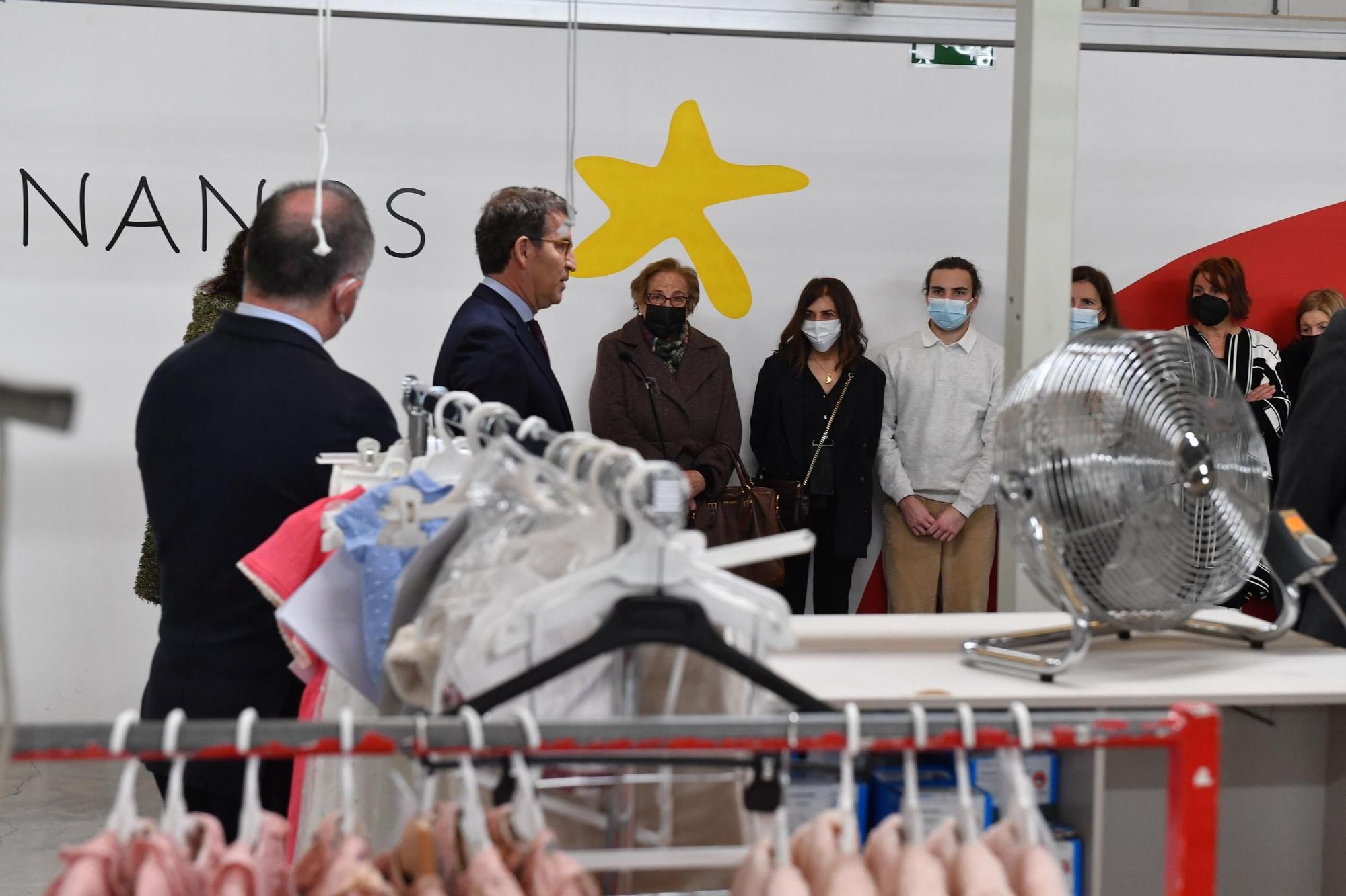 Feijóo visita la nueva fábrica de Nanos en Bergondo