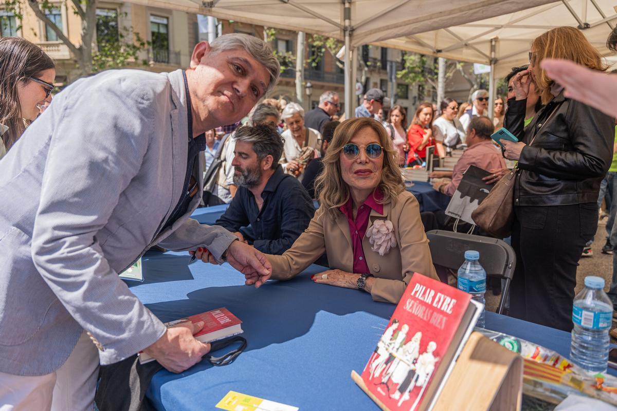 Sergi, un fan de Pilar Eyre, vecino de Sarrià, donde transcurre su última novela.