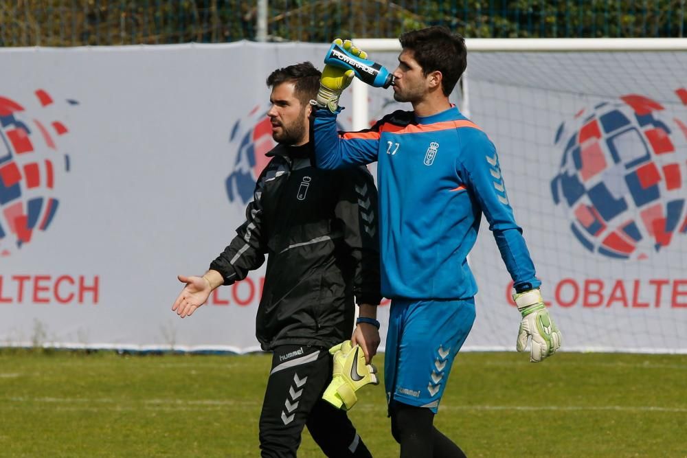 Entrenamiento del Real Oviedo en el Requexón