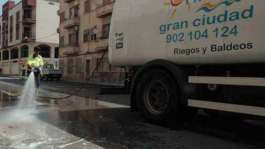 Servicio de recogida de basura en Orihuela.