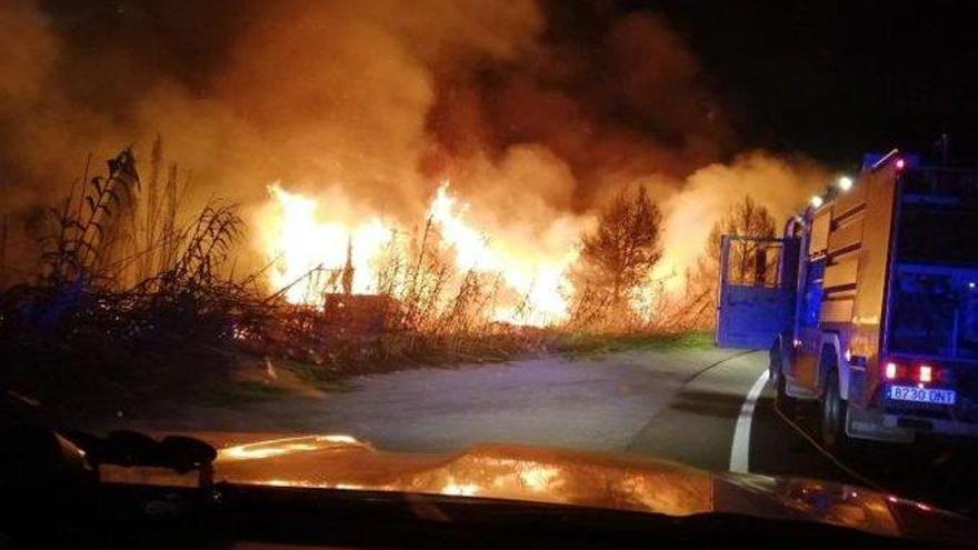 Una imatge de l&#039;incendi de Llançà