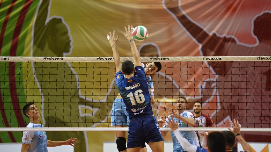 Superliga voleibol: El Voley Palma toca fondo en su tropiezo más duro ante el Soria