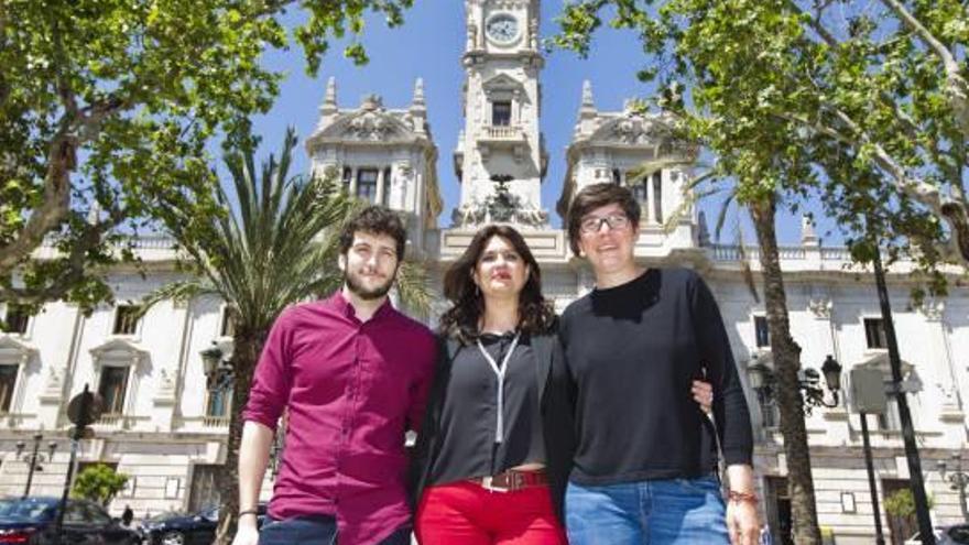 Los tres candidatos a liderar Podemos en la Comunidad, Antonio Estañ, Fabiola Meco y Pilar Lima, respectivamente.