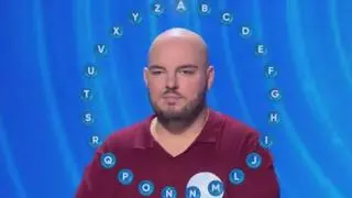 Telecinco redobla su apuesta por 'Rueda la letra' tras la amenaza de plagiar 'Pasapalabra': salto al fin de semana con nuevo horario