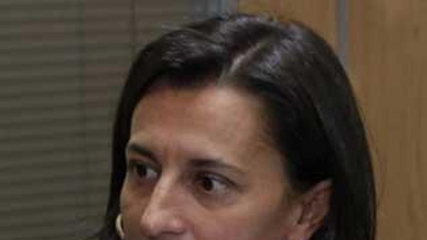 María López Castro.