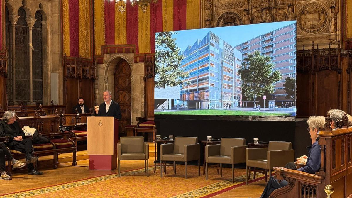 El alcalde de Barcelona, Jaume Collboni, anuncia que el consistorio bautizará con el nombre de Jordi Solé Tura al nuevo edificio de equipamientos del barrio del Besòs i el Maresme
