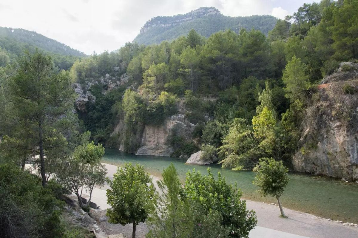 El río Mijares a su paso poor Montanejos.