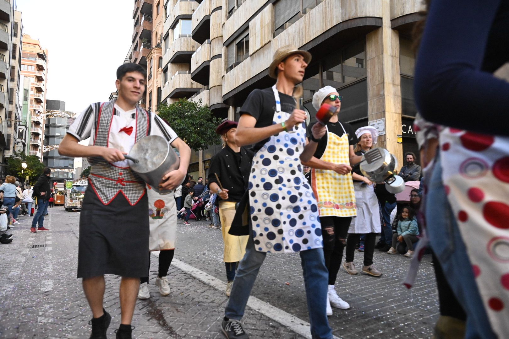 Desfile de collas y carros