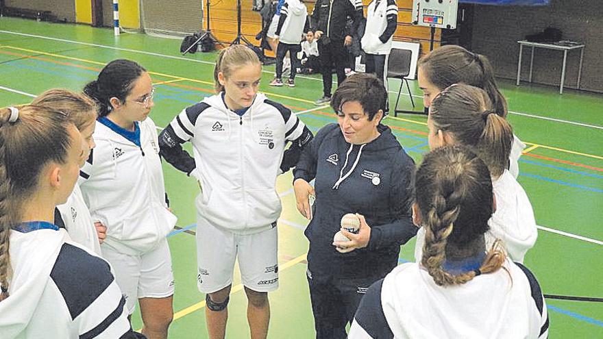 Ana Belén Giner dona instruccions