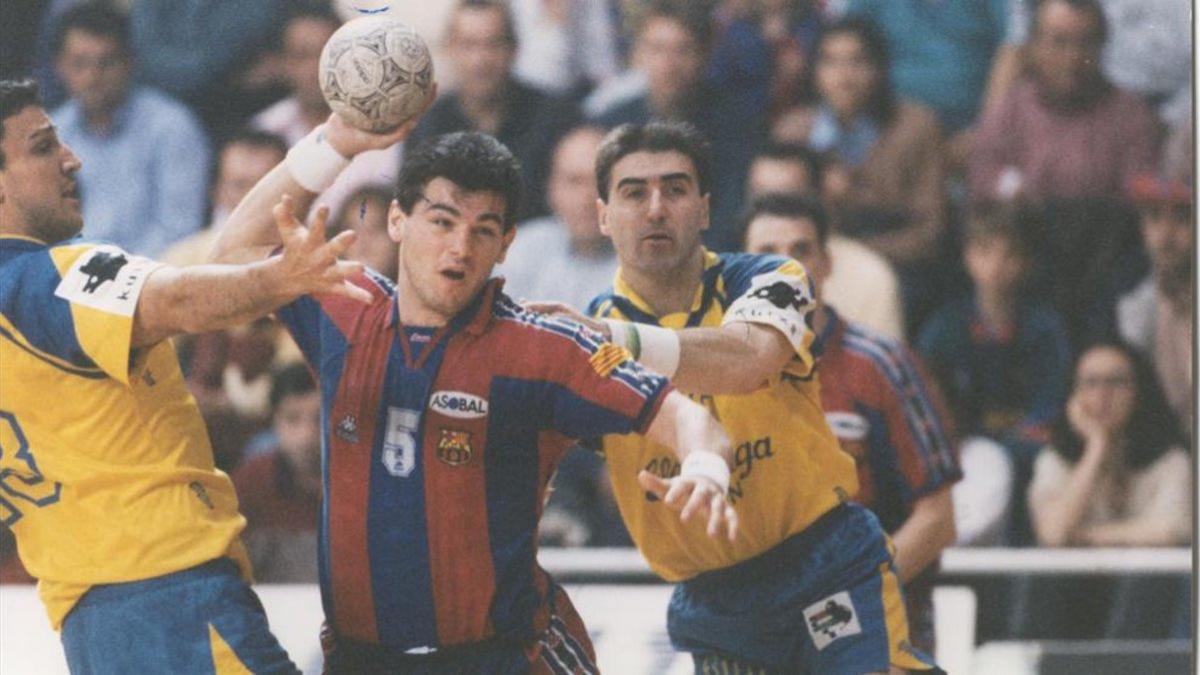 Enric Masip, entre Aitor Etxaburu y Armand Rubiño en la final de 1996