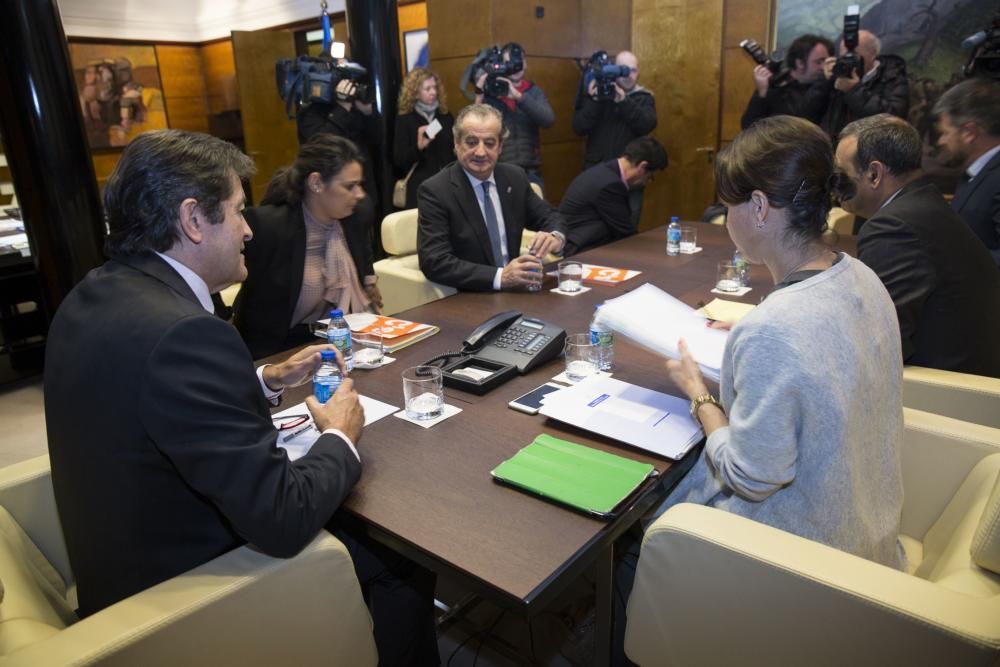 Reunión de Javier Fernández con representantes políticos de Ciudadanos