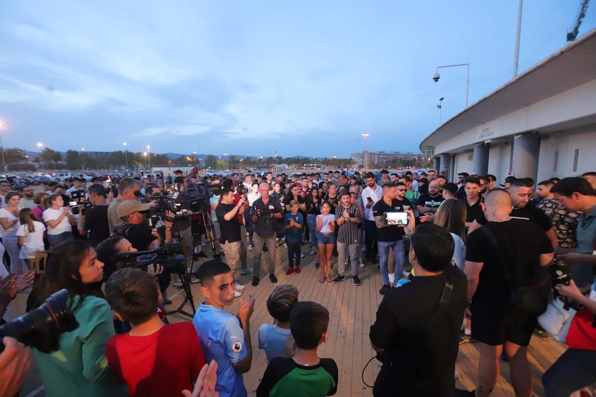 Homenaje a Álvaro Prieto en las puertas de El Arcángel