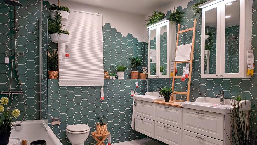 La última moda que está arrasando en la decoración del baño: encimeras de madera