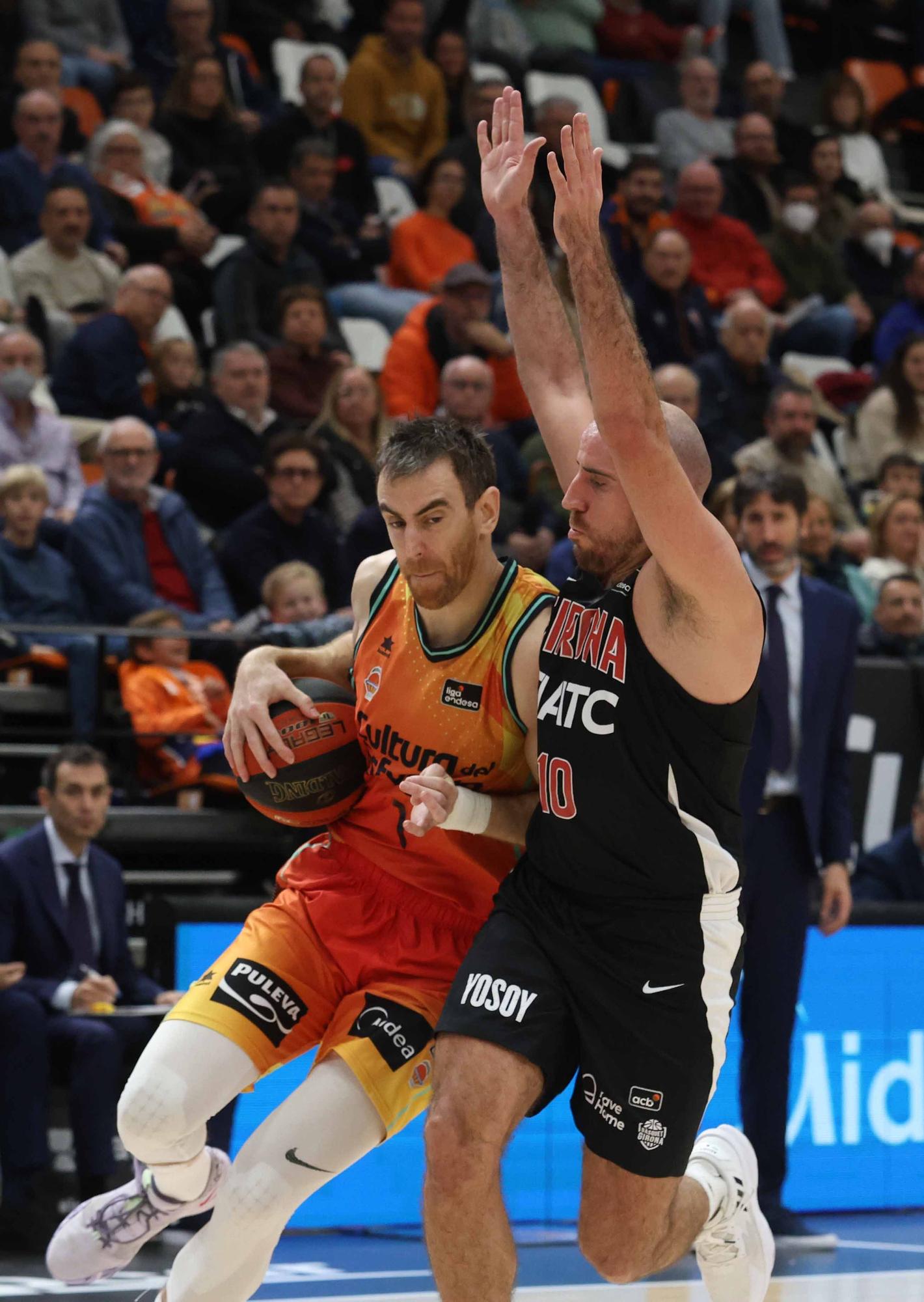 Las mejores imágenes del Valencia Basket - Girona Basketball