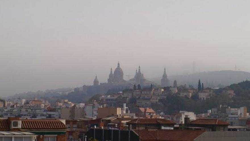 España vive una noche tórrida, casi infernal: Cáceres no baja de los 28 grados, Jaén de los 27 y Girona de los 25,5
