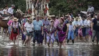 Sin bautizos en la romería del Rocío: "Reconvertiremos la tradición y llevaremos nuestro propio agua"