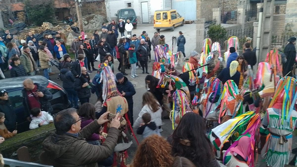 GALERÍA | La Visparra sale en Vigo de Sanabria