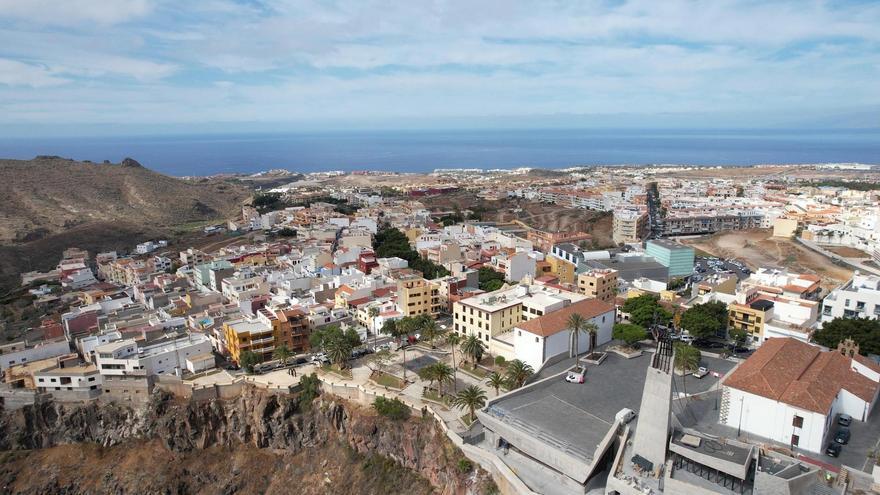Detenidos dos empleados por robar 100.000 euros de un hotel en Tenerife