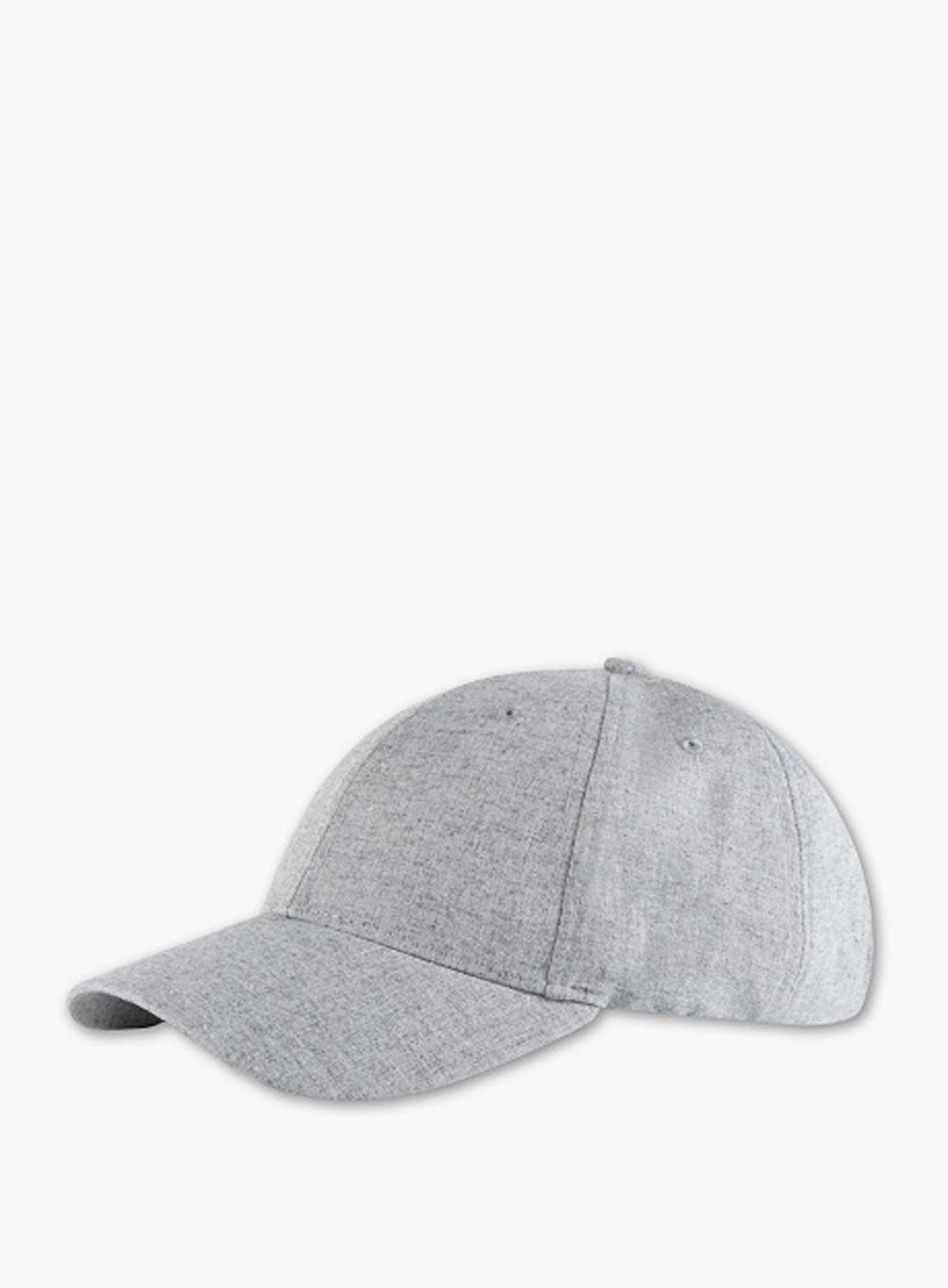 Gorra gris de C&A (precio: 9,90 euros)