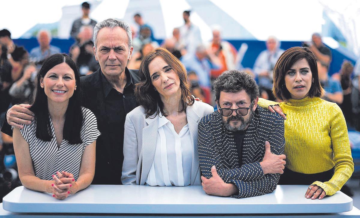 Víctor Erice posa Cannes als seus peus amb ‘Cerrar los ojos’