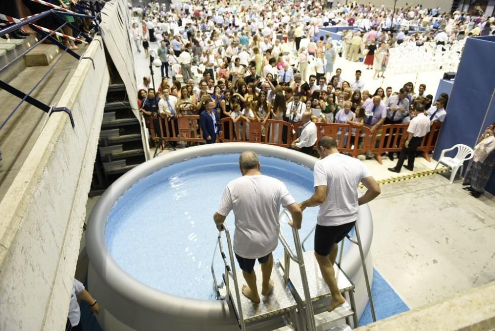 Bautismo multitudinario para abrazar a Jehová en Murcia