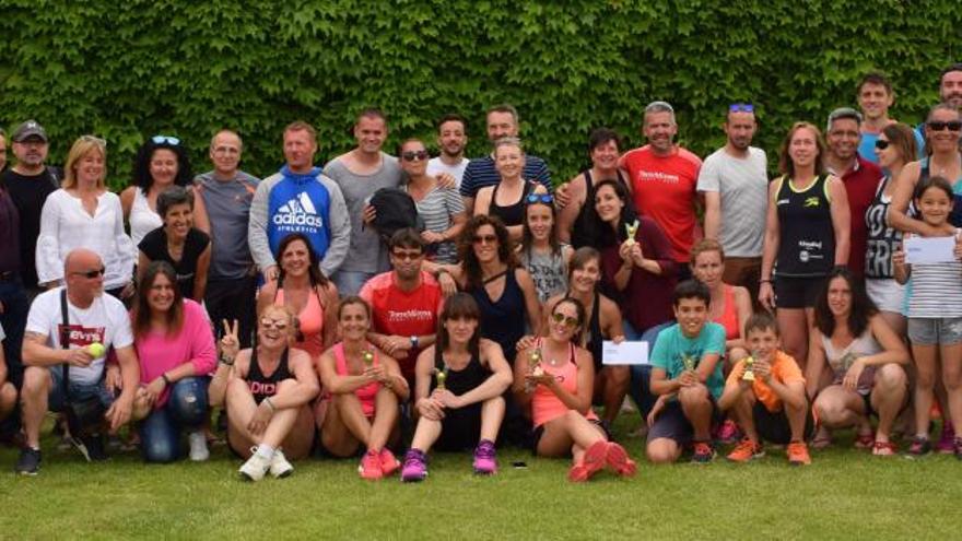 TorreMirona acull un centenar de participants en el Torneig Primavera