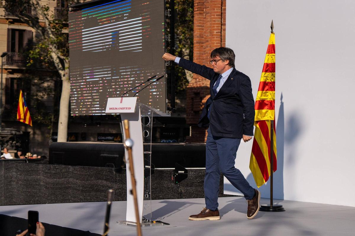 Manifestación independentista para recibir a Puigdemont.