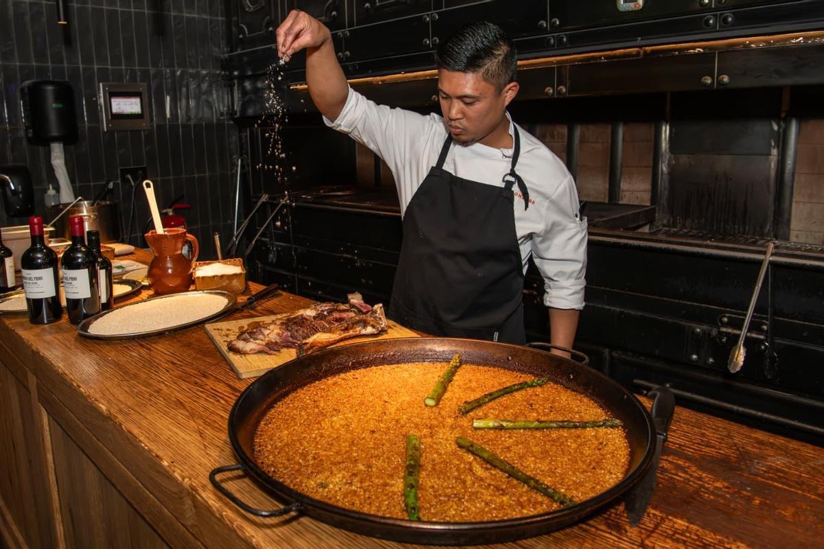 Los arroces a la brasa se incorporan a la propuesta de Gonzaba Madrid, con producto gallego, fuego y el sello personal del chef Luis Borda.