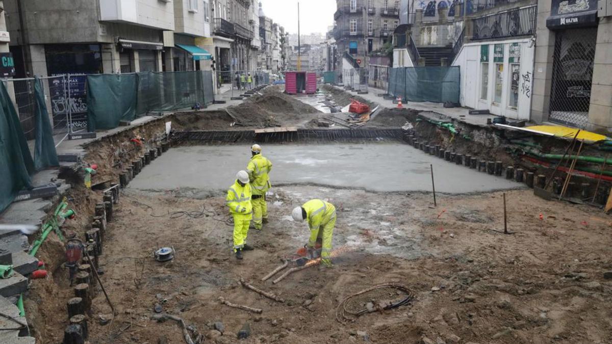 Revestimiento de hormigón en una parte de las obras