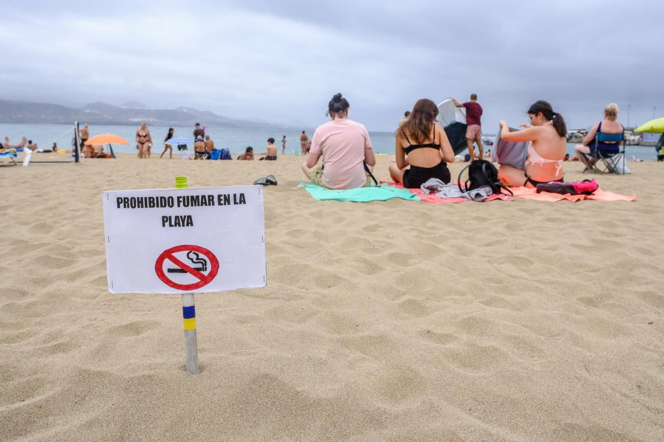 Prohibiciones en Playa de Las Canteras