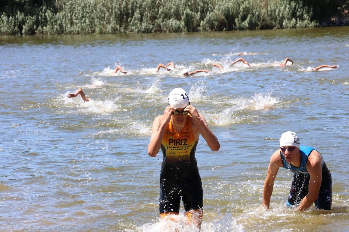 Los mejores imágenes del Campeonato Regional Juvenil de Sprint en el Triatlón Ciudad de Zamora