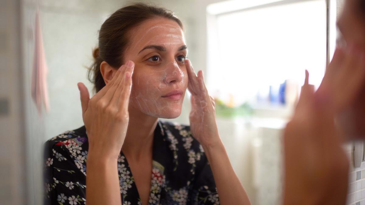 Los 9 mejores remedios caseros para acabar con los granos de la cara