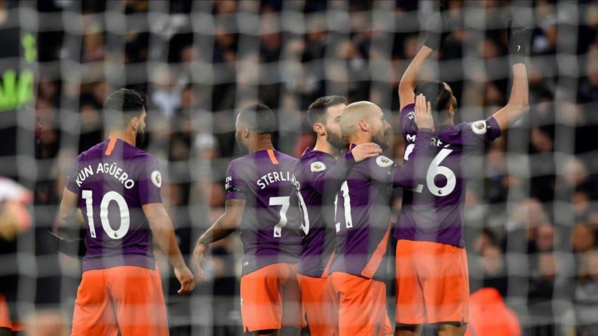 Mahrez dedica el gol de la victoria a Vichai Srivaddhanaprabha