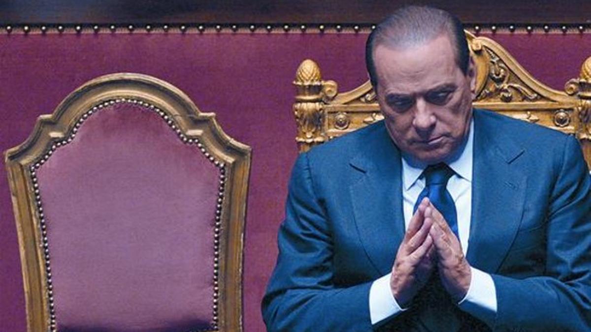Pensativo 8 Silvio Berlusconi, tras una intervención en el Senado italiano cuando todavía era primer ministro, a finales del 2010.