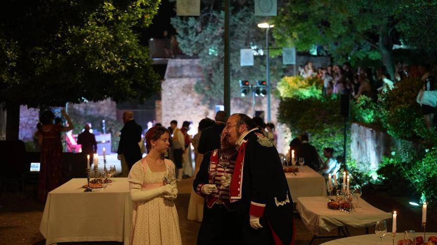 Galería | Badajoz viaja a 1809 con la recreación histórica del Baile de la Alianza