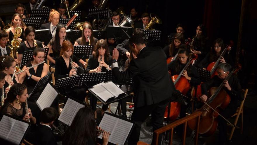 Maestro Lupi vuelve al teatro de Benavente con el Concierto de Santa Cecilia, tras dos años