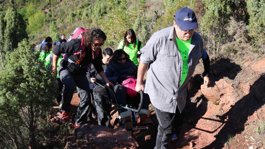 Turismo con sillas adaptadas para subir montañas