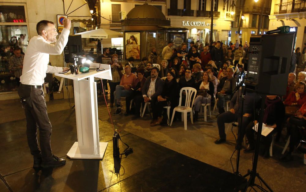 Acto de Unidas Podemos en la plaza de Félix Sáenz