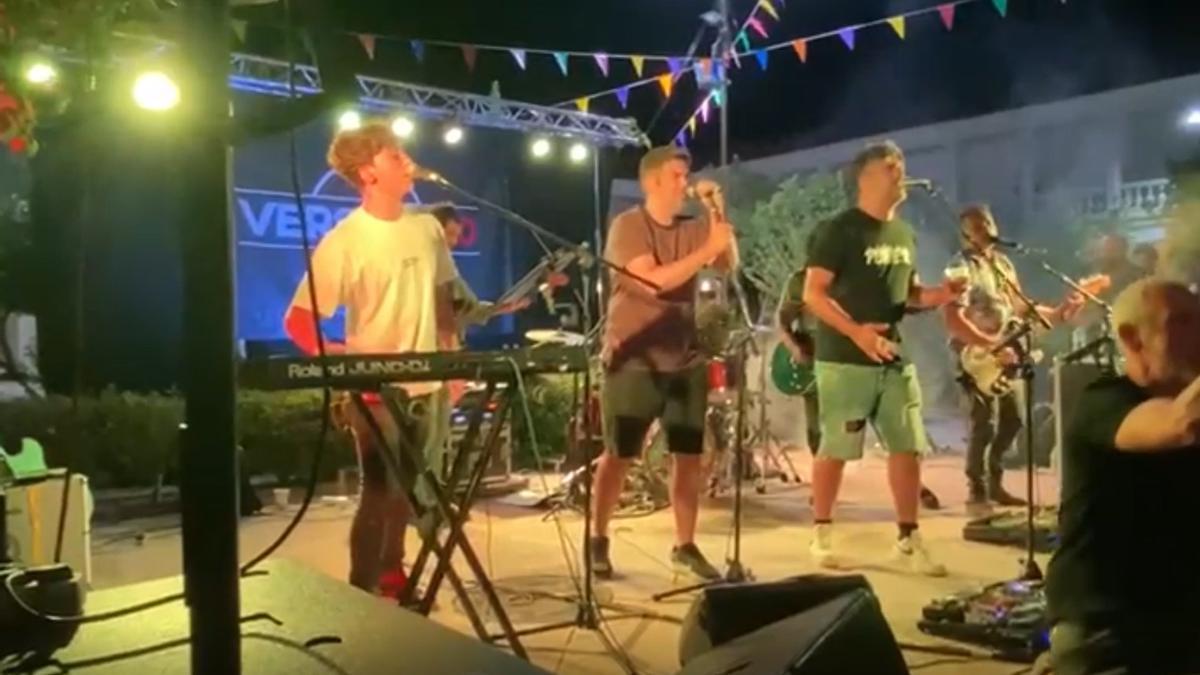 Concierto sorpresa de Estopa en su pueblo extremeño