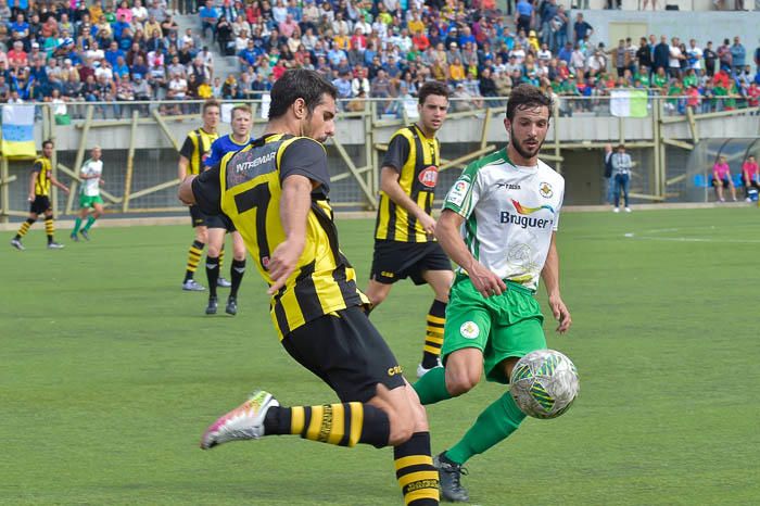 Futbol. Partido entre Villa Santa Brígida y ...