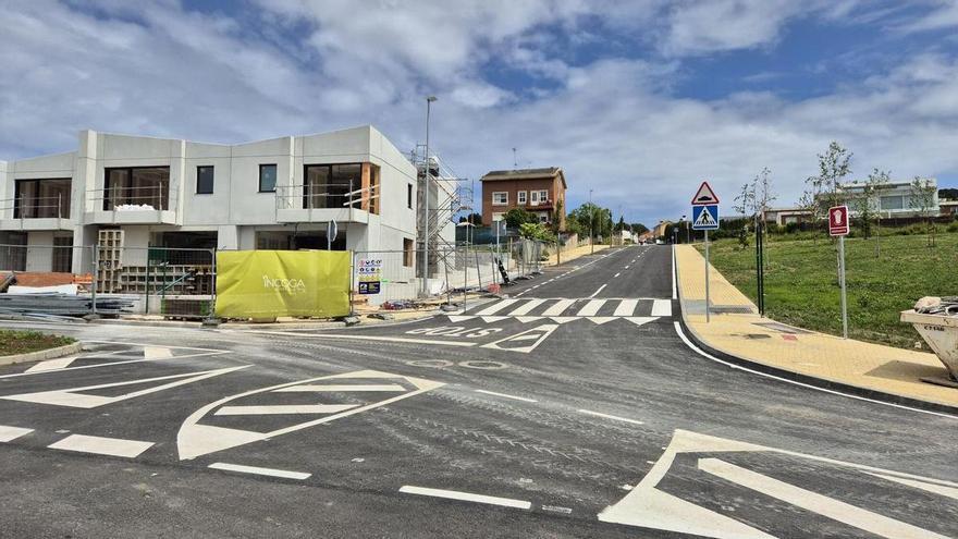 Oleiros abre nuevas calles para dar salida a Icaria y 'burlar' atascos