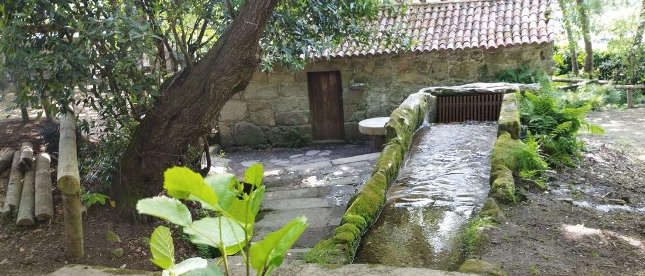 O Muiño de Fausto, onte, está listo para acoller a súa gran festa. | // FDV