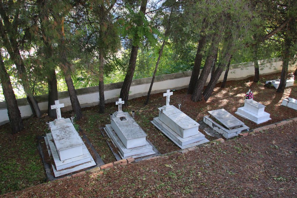 Cementerio de Olías