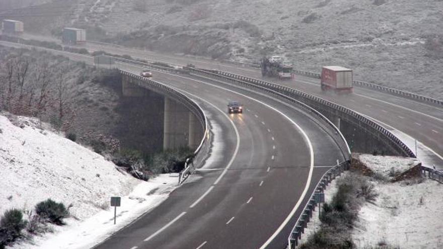 Las carreteras de Sanabria, en alerta por &quot;condiciones extremas&quot;