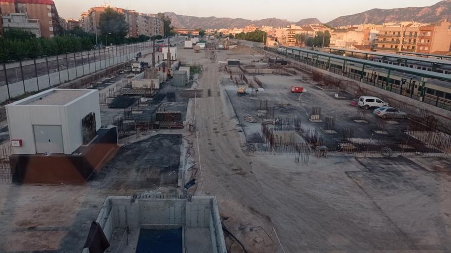 Ya asoman los cimientos de la nueva Estación del Carmen