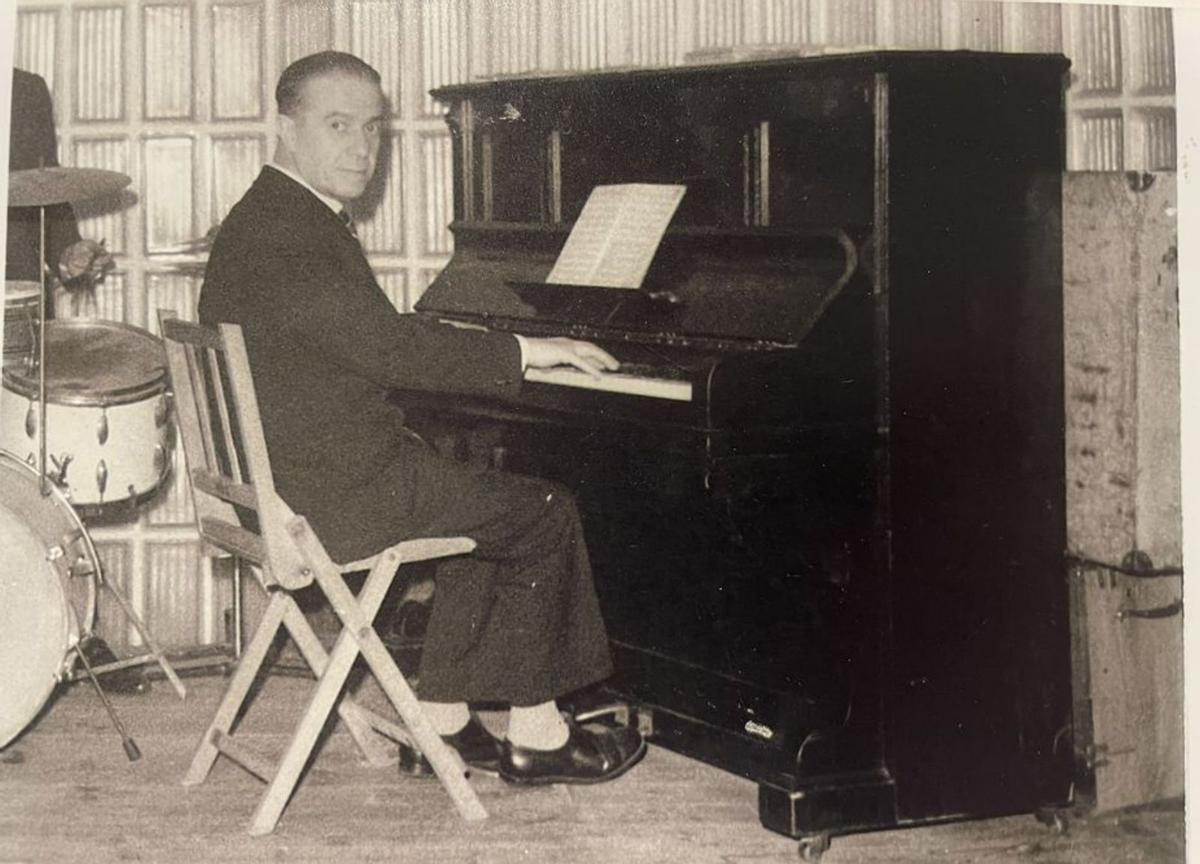 El compositor Teódulo R. Páramos. 