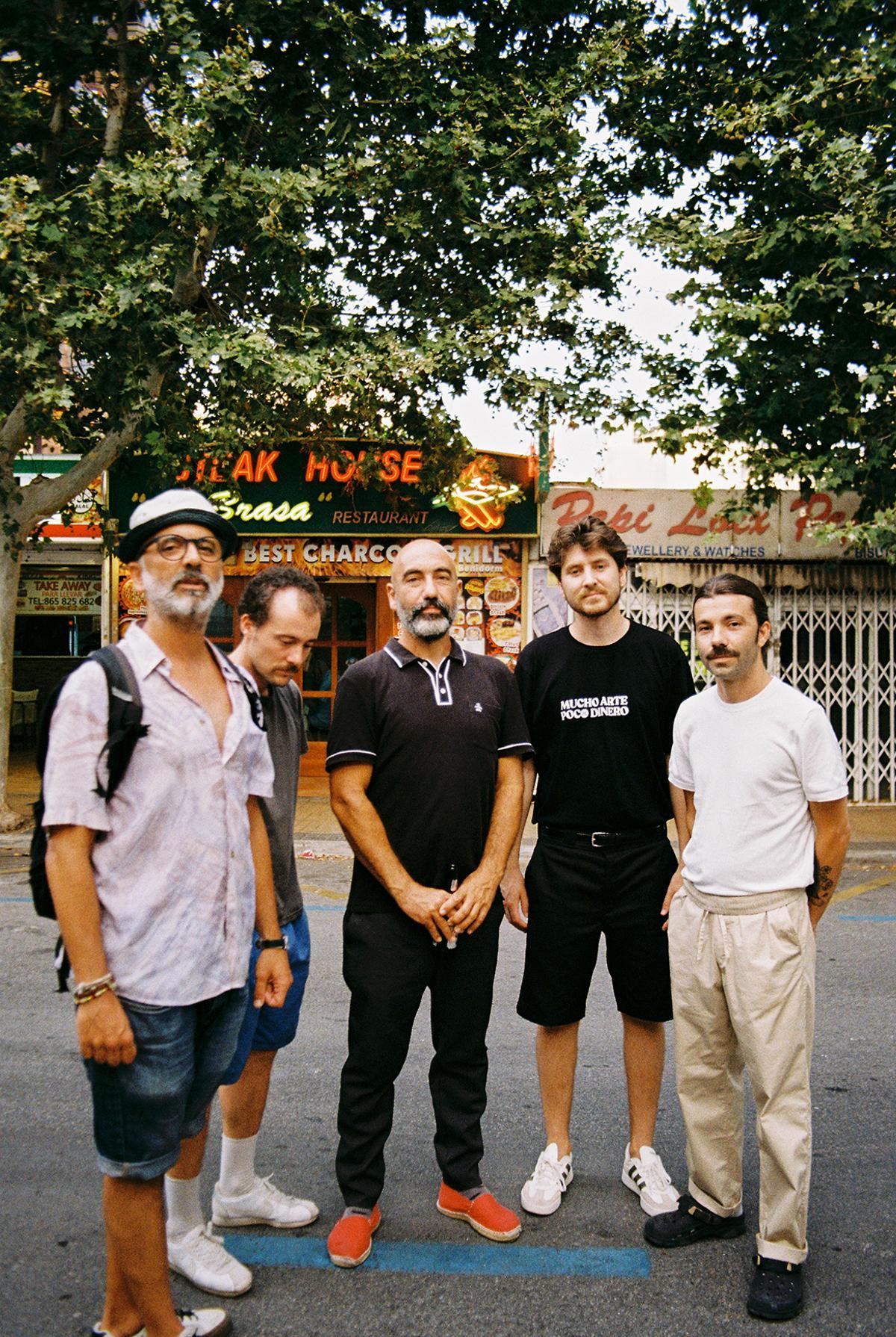 Viscopaf, durante una sesión de fotos realizada en analógico por Benidorm